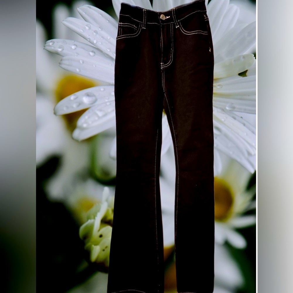 SHEIN Black and Brown Jeans Sleek Design